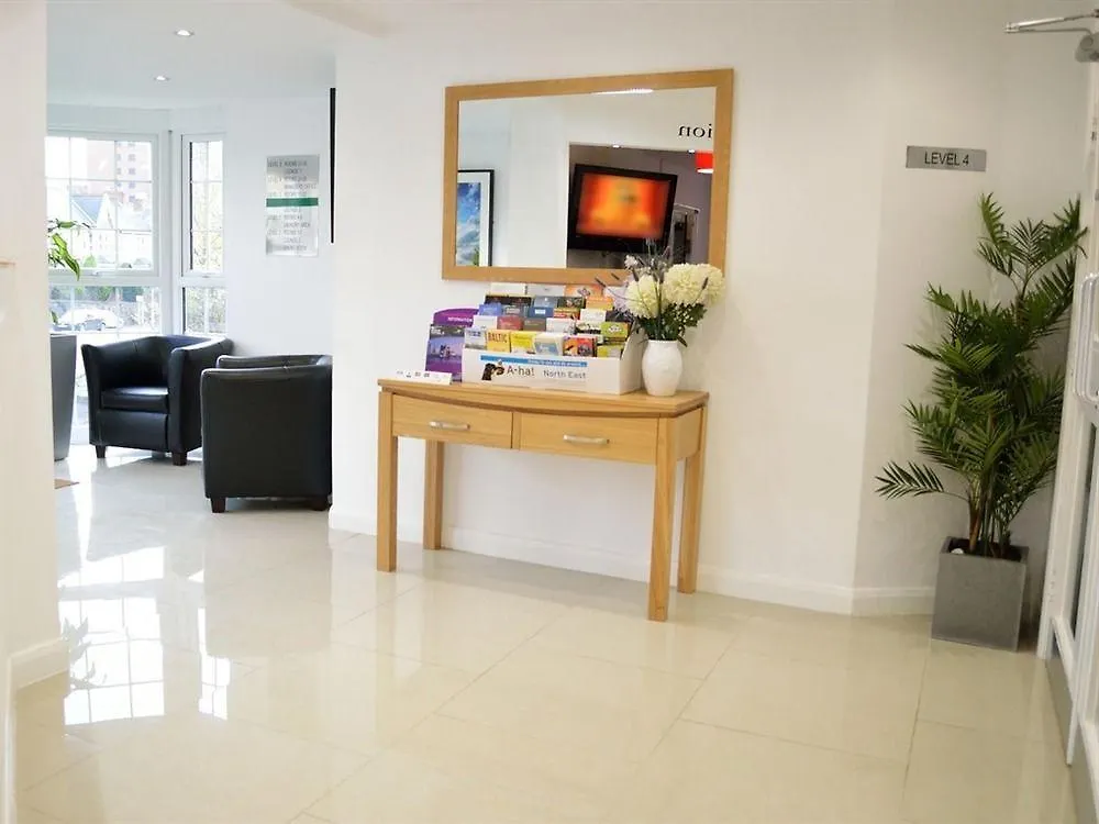 Hotel Express Newcastle Гейтсхед