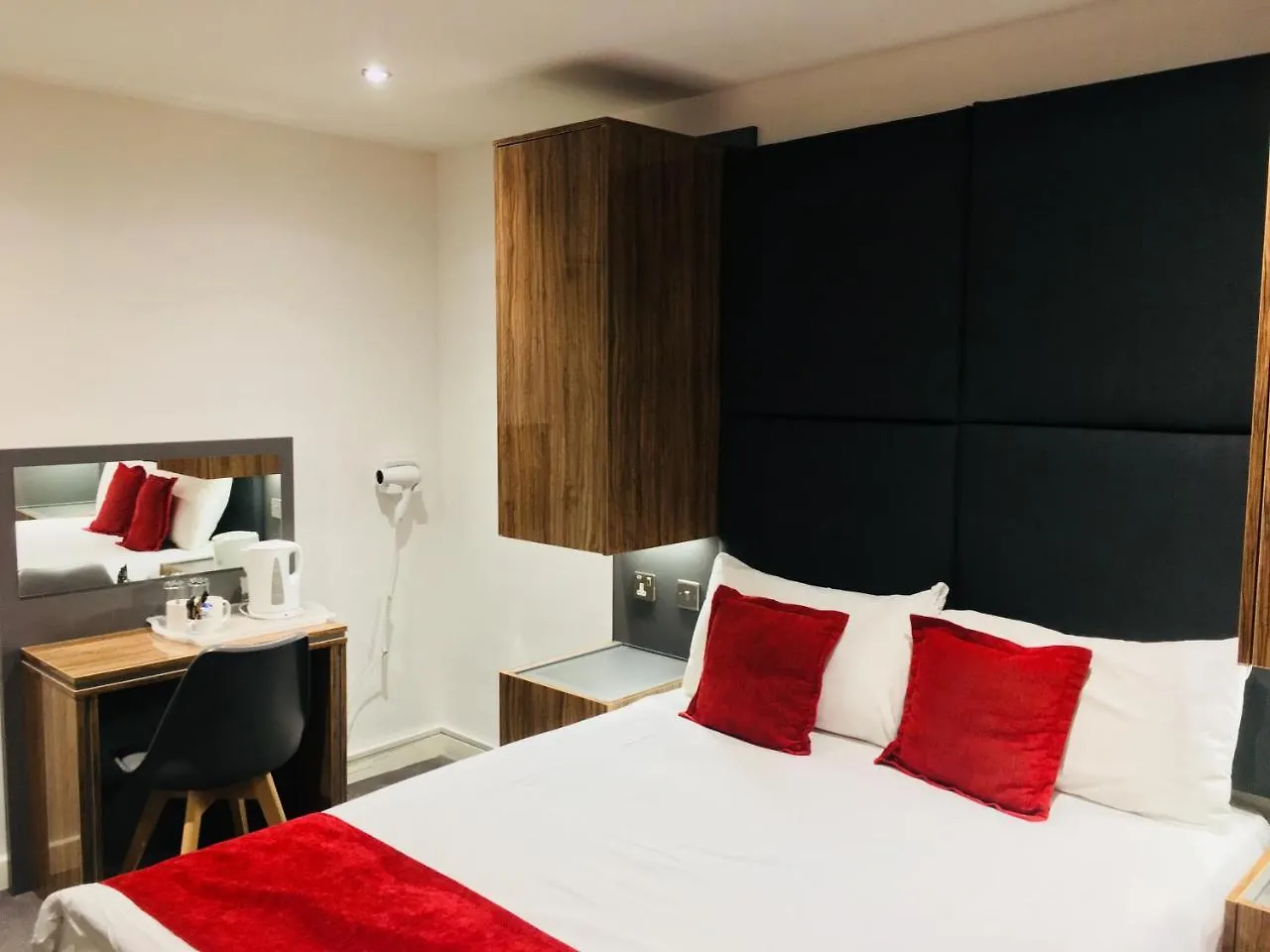 Hotel Express Newcastle Гейтсхед