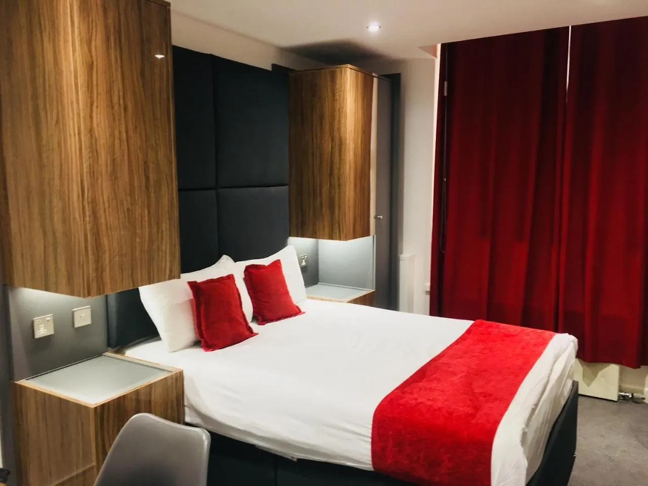 Hotel Express Newcastle Гейтсхед